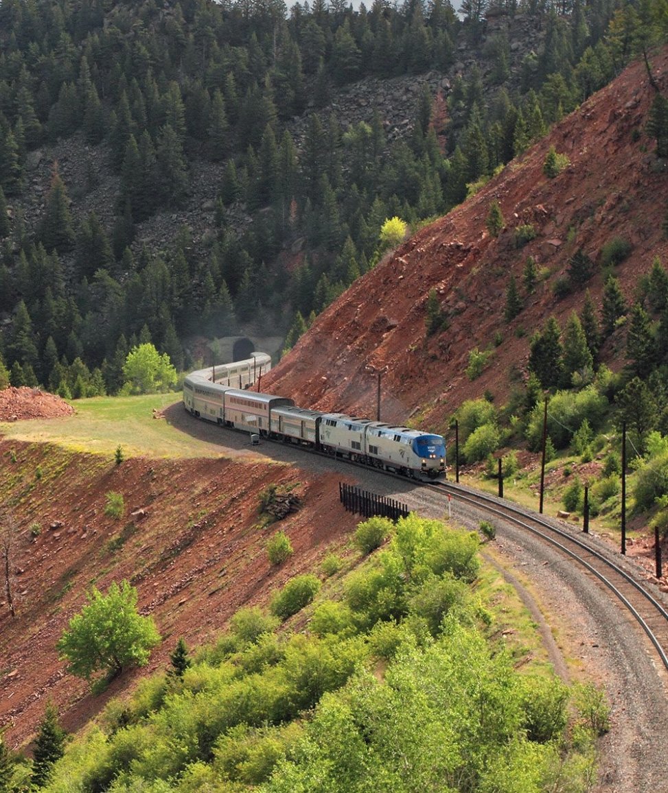best-train-journeys-in-nashville-book-with-amtrak-vacations